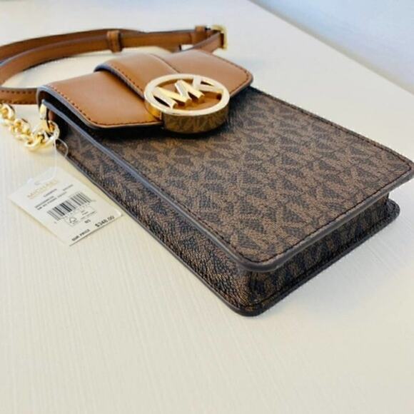 Michael Kors Purse Carmen Phone Crossbody Signature Bag new - Picture 5 of 8